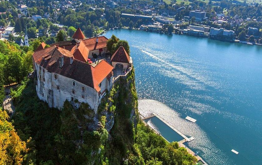 В прошлом году Словения получила 3,24 миллиарда евро доходов от въездного туризма, что на 9% больше, чем годом ранее